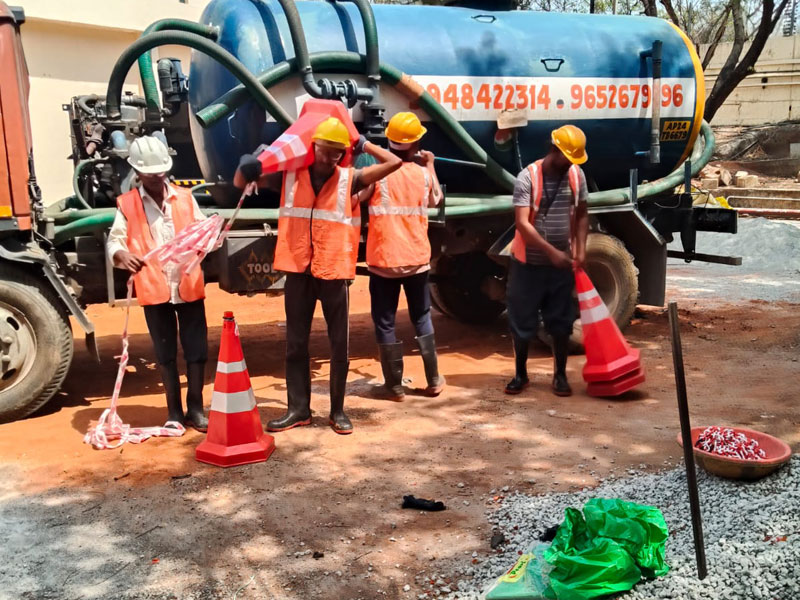 Industrial Septic Tank Cleaning Services
