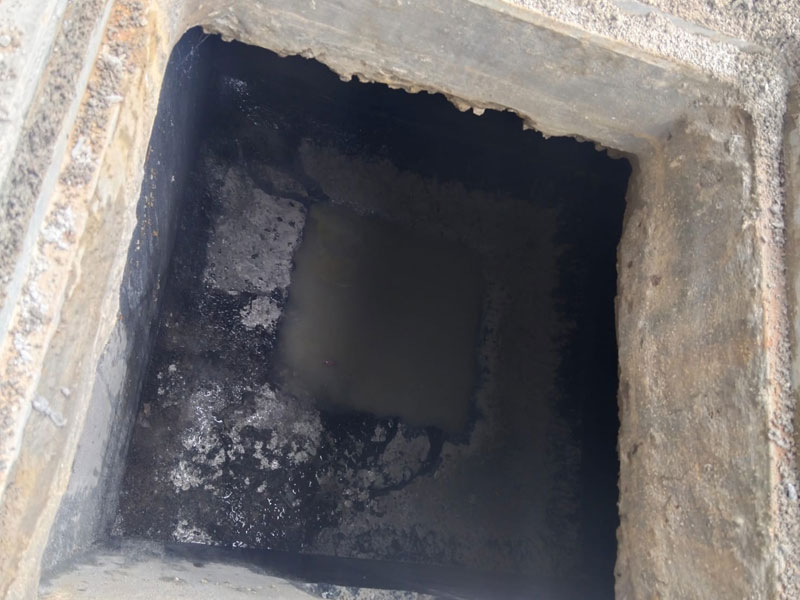 Septic Tank Sludge Cleaning Services